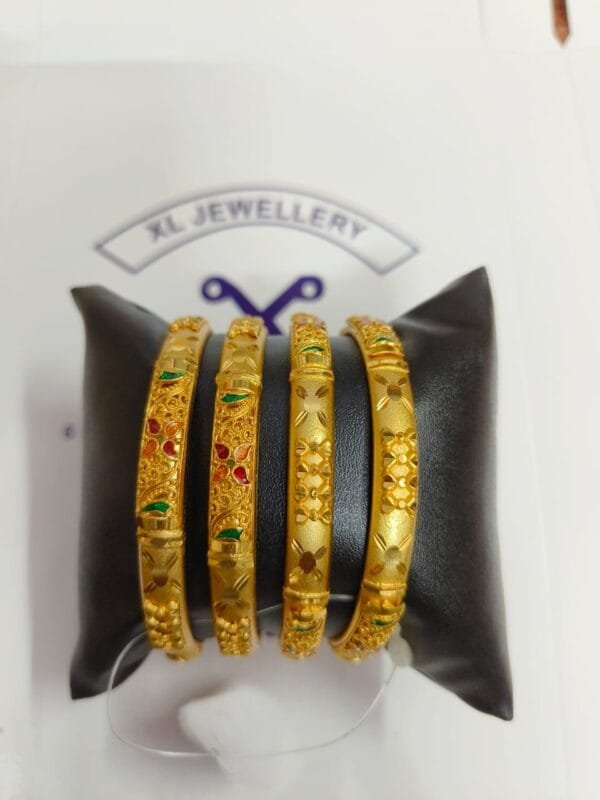 Elegant 1-Gram Gold Bangle